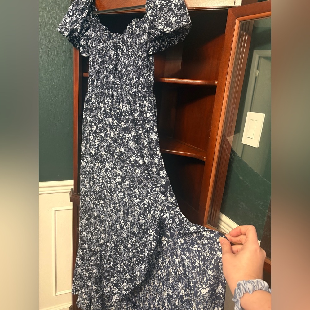 Francesca’s navy floral dress